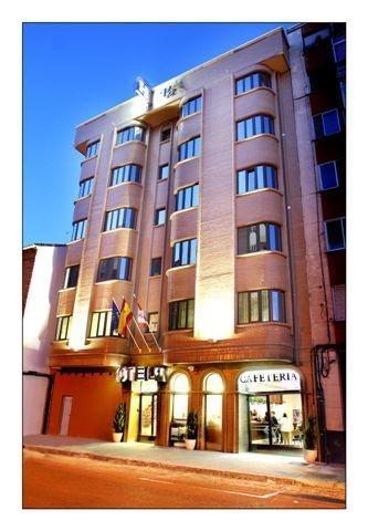 Hotel Alisi Аранда-де-Дуэро Экстерьер фото